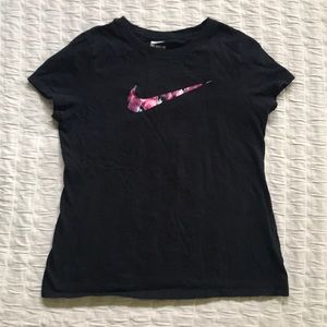 Girls large Nike cotton tee